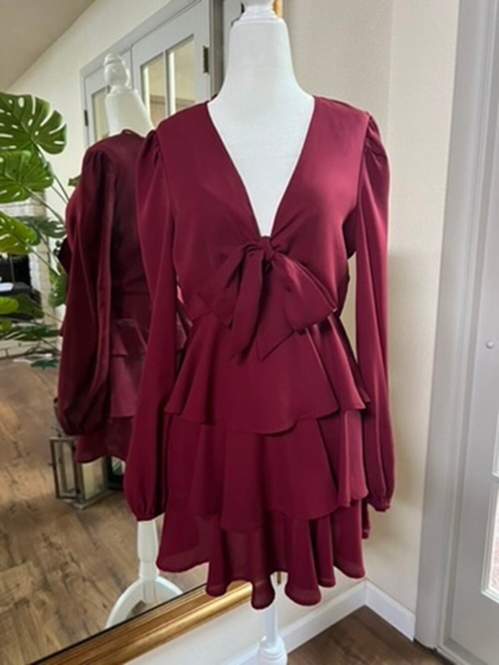 Women's Chiffon Ruffle Dress Burgundy Size Small